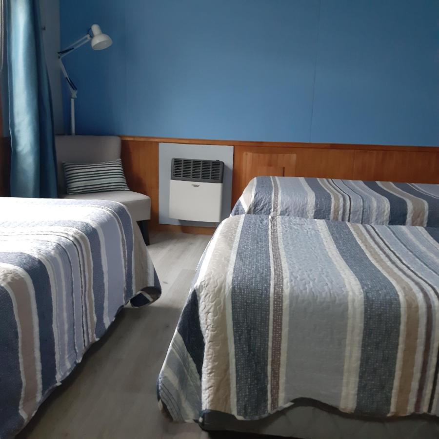Hostal Guanaco Blanco Пуэрто-Наталес Экстерьер фото